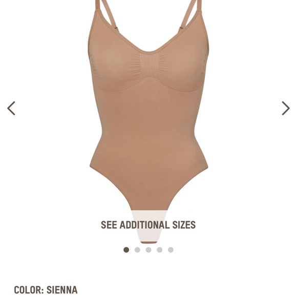 SKIMS Seamless Sculpt Bodysuit - Picture 2 of 4